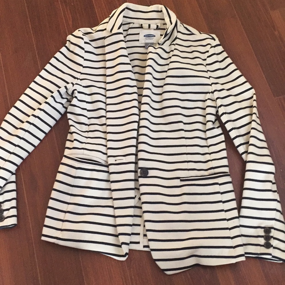 Cream and navy striped blazer/jacket